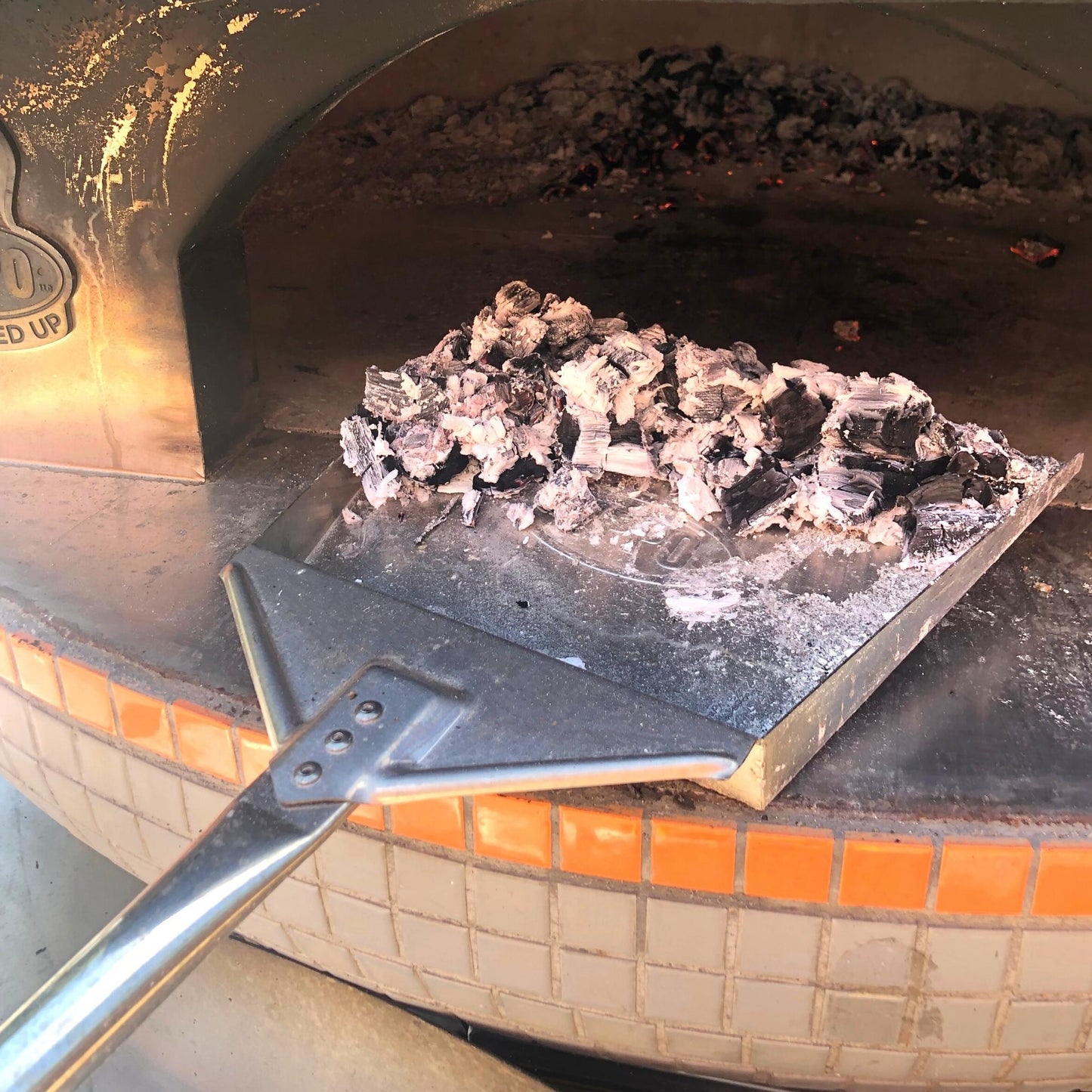 Big Ash Shovel for Wood Fired Ovens - WPPO LLC Direct