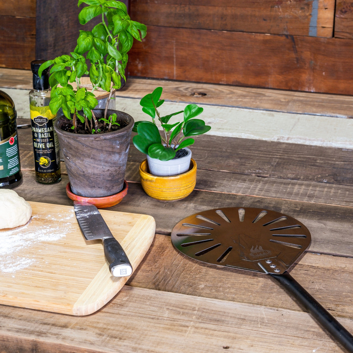 9" Round Aluminum Pro Turning Peel. - WPPO LLC Direct
